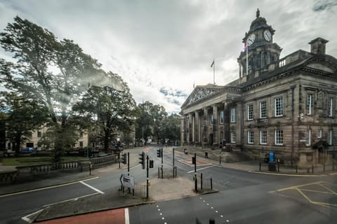 City view, City view