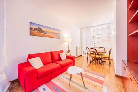 GUISCI BEACH HOUSE - Free Private Parking Apartment in Sanremo