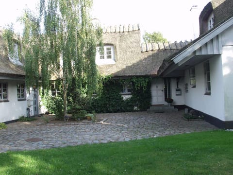 Dyrlundgaard tilbyder charmerende ferielejlighed. Apartment in Zealand