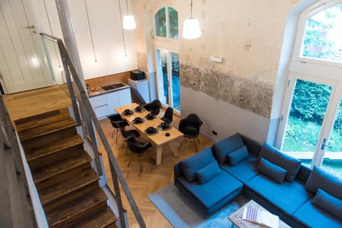 Communal lounge/ TV room, Kitchen or kitchenette, Dining area