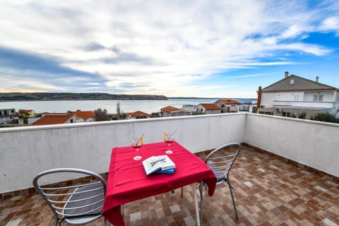 View (from property/room), Balcony/Terrace, Sea view