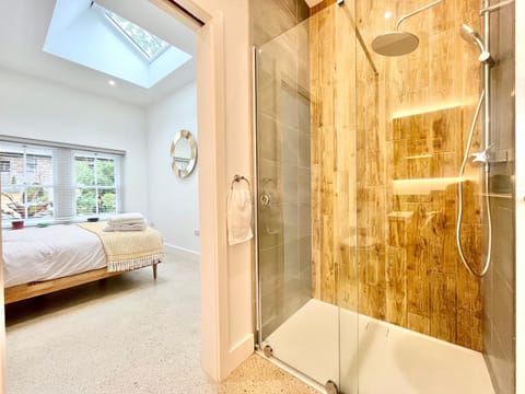 Shower, Other, Photo of the whole room, Bedroom, towels