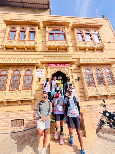 Property building, Cycling, Logo/Certificate/Sign, group of guests