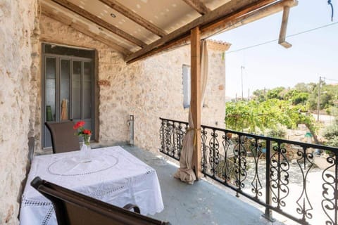 Serenity Villa Retreat in Pidasos Villa in Messenia
