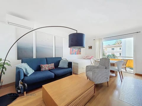 Océan front apartment Apartment in Cannes