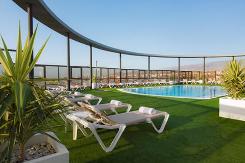 Balcony/Terrace, Pool view, Swimming pool