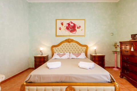 Living room, Bedroom
