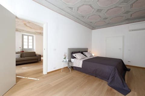 Bed, Decorative detail, Bedroom