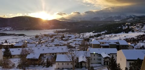 Winter, City view, Lake view, Mountain view, Sunrise