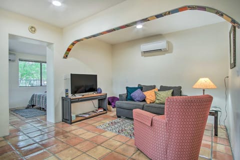 Charming Tucson Casita Near Hiking and Biking! House in Tanque Verde