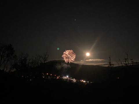 Mirante da Colina / Reserva Alto da Colina Chalet in State of Rio de Janeiro