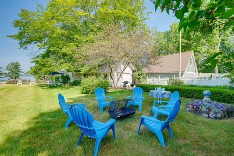 Elegant 1905 Home Steps to Torch Lake and Dtwn House in Torch Lake