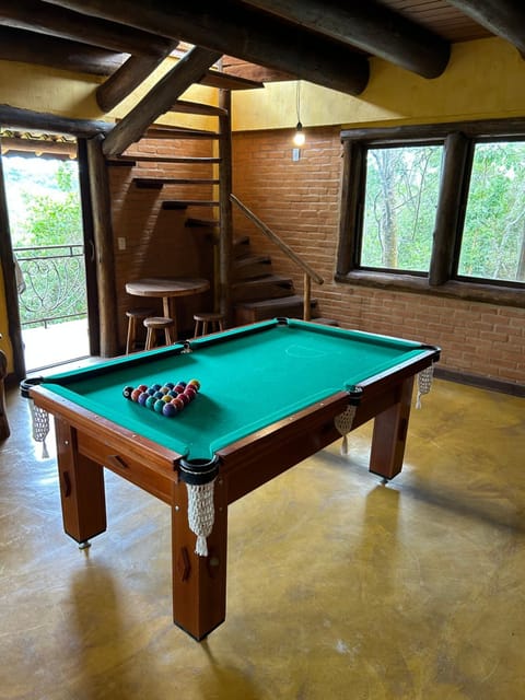 Pedra que Estala / Reserva Alto da Colina House in State of Rio de Janeiro