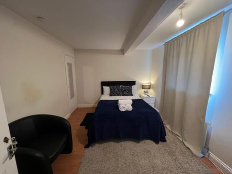 Shared House in Chakeshill Drive Bed and Breakfast in Bristol