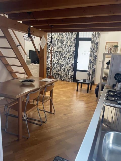 Mia Home Apartment in Bologna