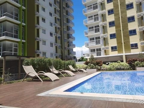 Swimming pool, Swimming pool, sunbed