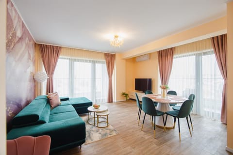 Living room, Seating area, Dining area