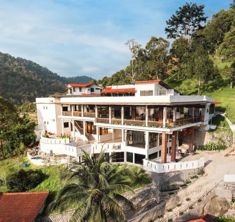 Property building, Day, Natural landscape, Mountain view
