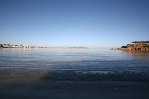 Nearby landmark, Natural landscape, Beach, Area and facilities