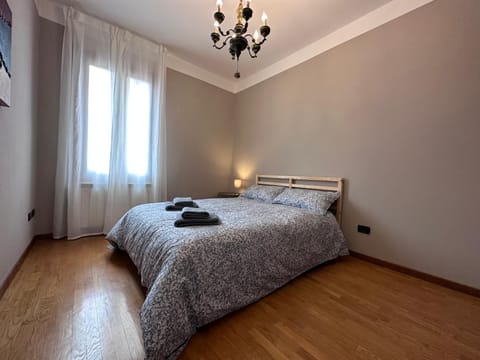 Your Room to visit Venice Marco Polo 10 min Bed and Breakfast in Venice
