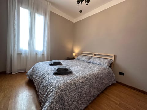 Your Room to visit Venice Marco Polo 10 min Bed and Breakfast in Venice