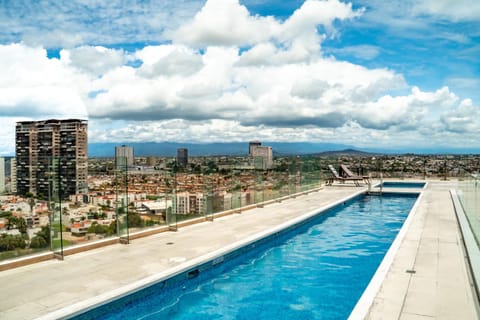 City view, Swimming pool