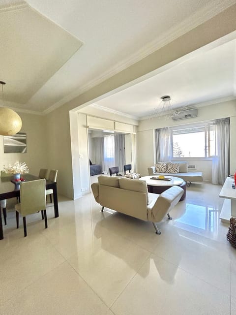 Living room, Seating area, Dining area, air conditioner