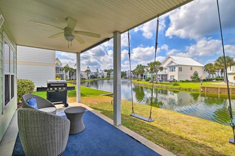 Spacious Family Retreat with Resort Amenities! House in Surfside Beach