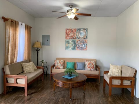 Living room, Seating area, fireplace