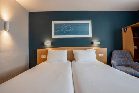 Travelodge Alicante Puerto Hotel in Alicante