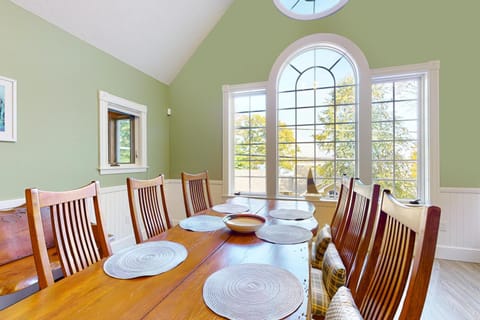 Stoneybrook Retreat Haven House in Moultonborough