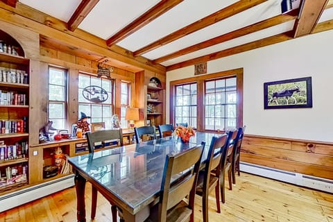 American Dream on Lake Winnipesaukee House in Meredith