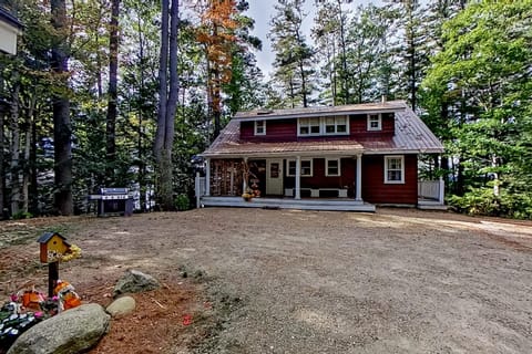 American Dream on Lake Winnipesaukee House in Meredith