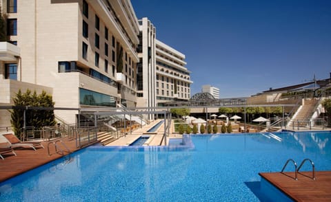 Swimming pool, Swimming pool, sunbed