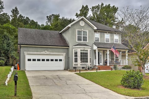 Martinez Retreat with Seasonal Pool 9 Mi to Masters House in Evans