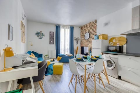 Escale à Paris Metro & Parking Apartment in Île-de-France