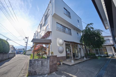 Property building, Day, Street view