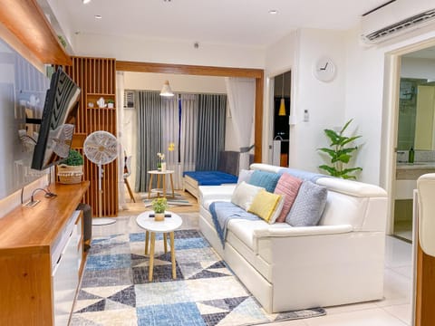 TV and multimedia, Living room, Bedroom, Family
