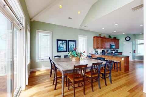 NTB104 Seas Escape House in North Topsail Beach