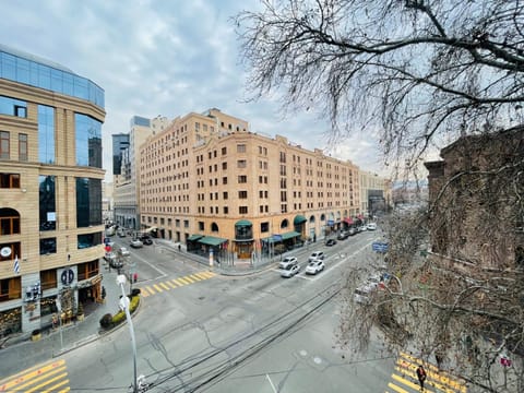 City view, Street view