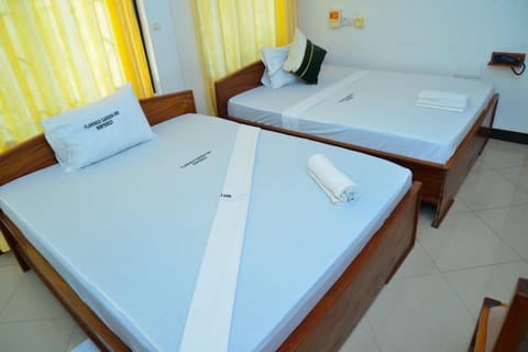 Photo of the whole room, Bedroom, towels