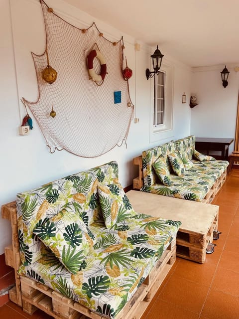 Patio, Seating area