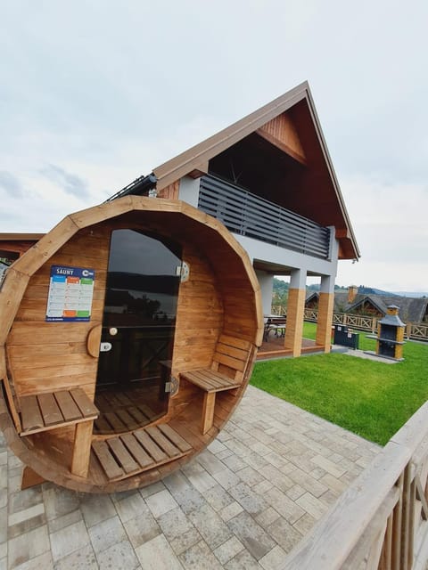 Property building, Day, BBQ facilities, BBQ facilities, Hot Tub, Sauna, Sauna