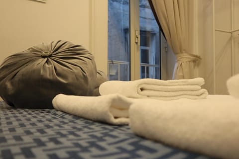 towels, towels