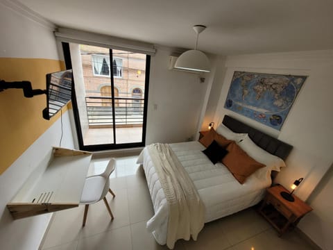 Bed, Seating area, Bedroom
