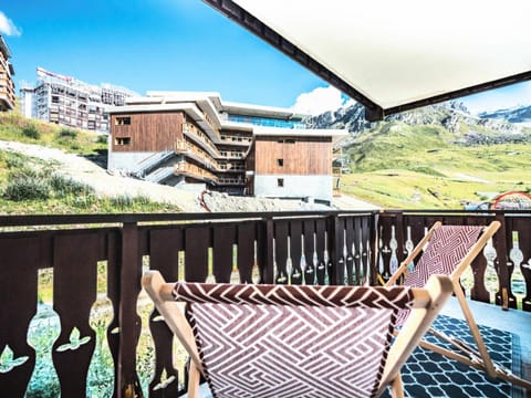 Résidence Rond Point Des Pistes B - Appartement rénové·Départ et retour ski aux pieds· MAE-2414 Apartment in Tignes