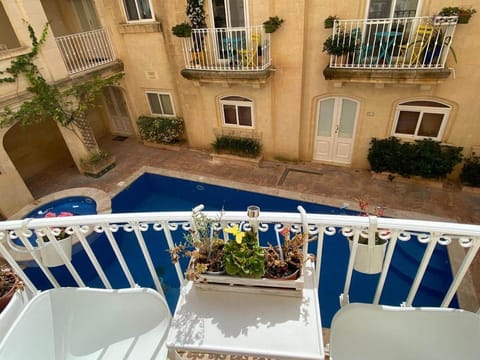 GOZO TA CENC RESIDENCE WITH COMMUNAL POOL Apartment in Malta
