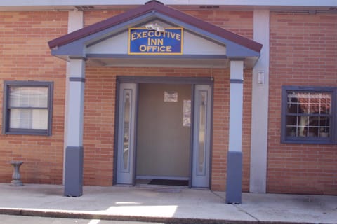 Facade/entrance, Property logo or sign