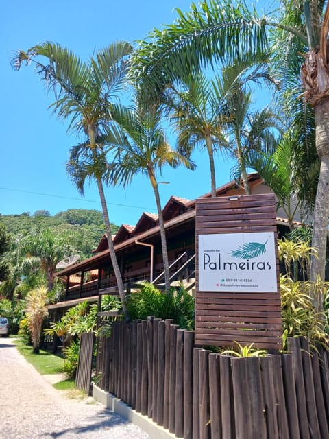 Property logo or sign, Garden view
