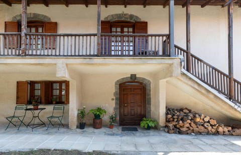 Property building, Patio